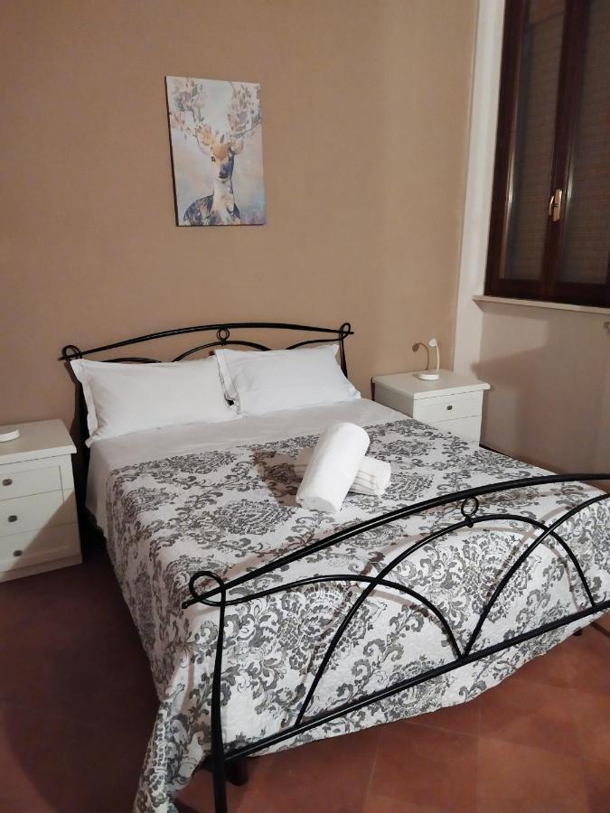 Carducci 49 Hotel Mantova Bagian luar foto